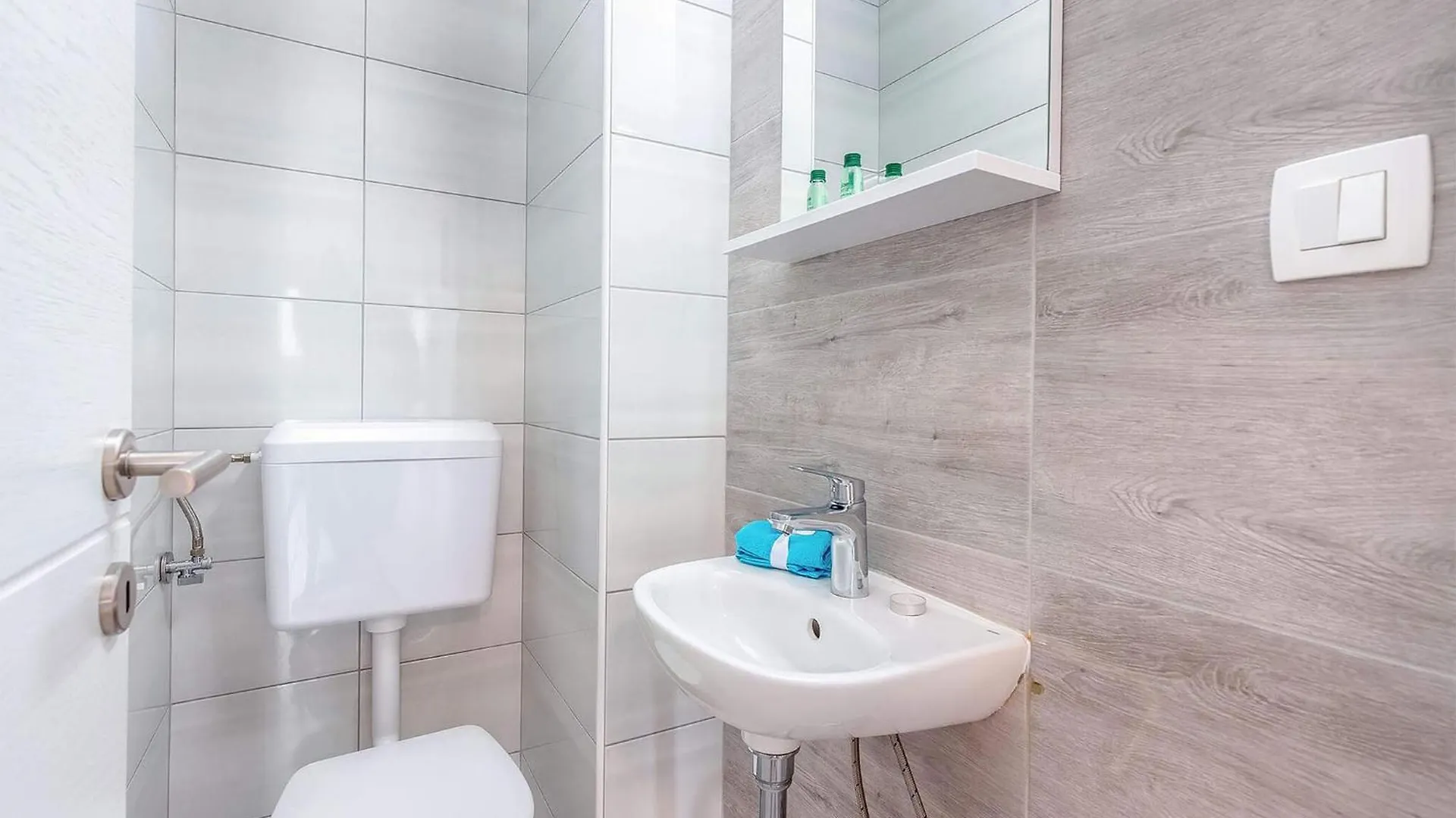 3 Bedroom Stunning Apartment In Dramalj Croatia