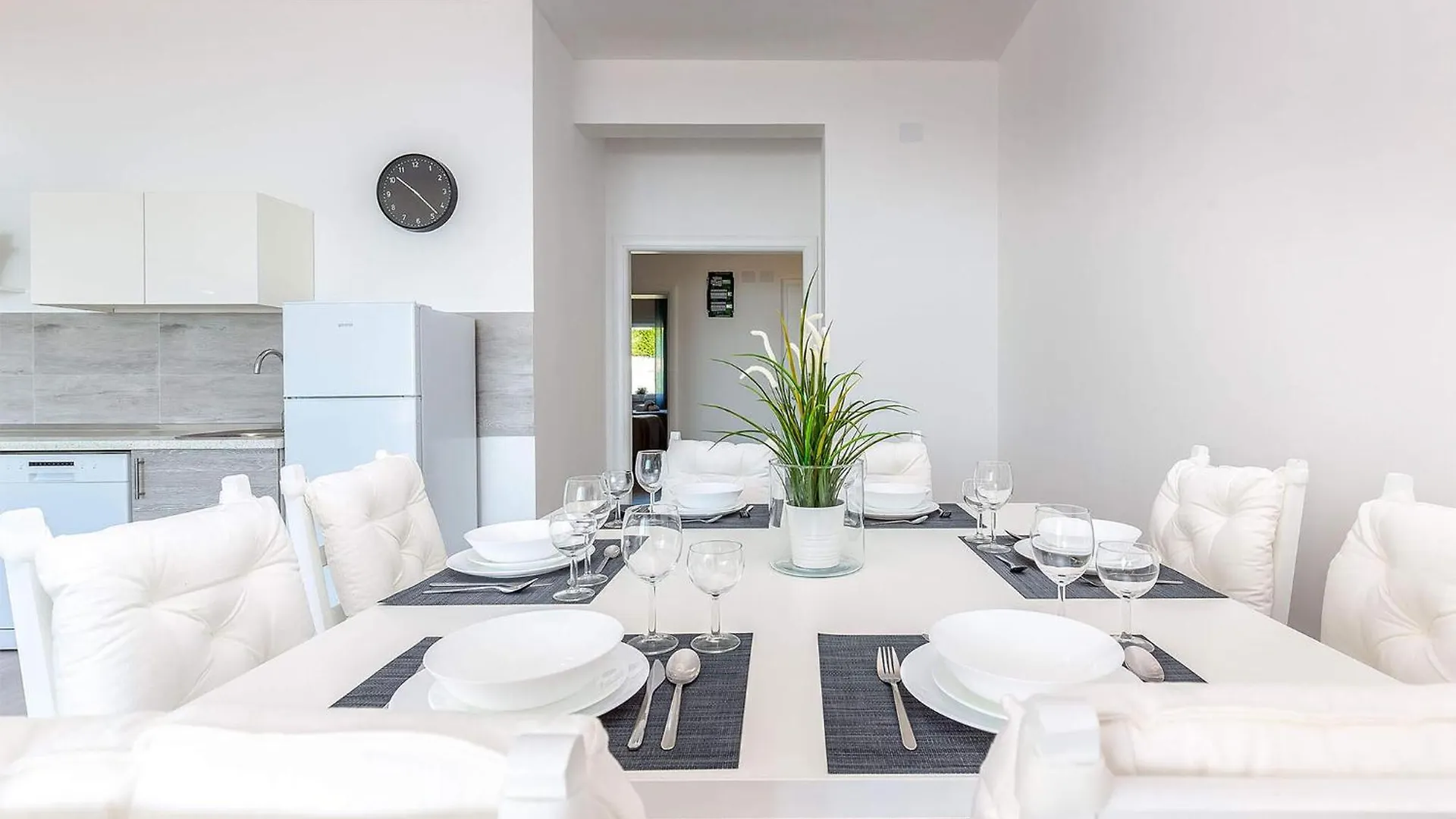 3 Bedroom Stunning Apartment In Dramalj